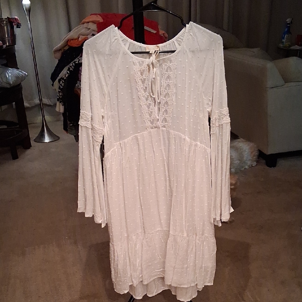 Hem & Thread White Lace-Up Midi Dress